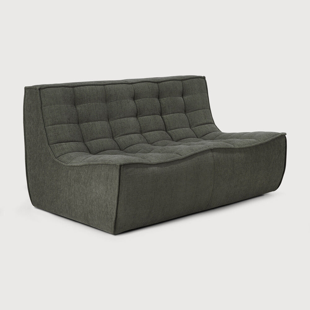 Canapé 2 places N701, très confortable, au design moderne, associé aux canapés N701 permet de composer le canapé de votre choix , en tissu Moss