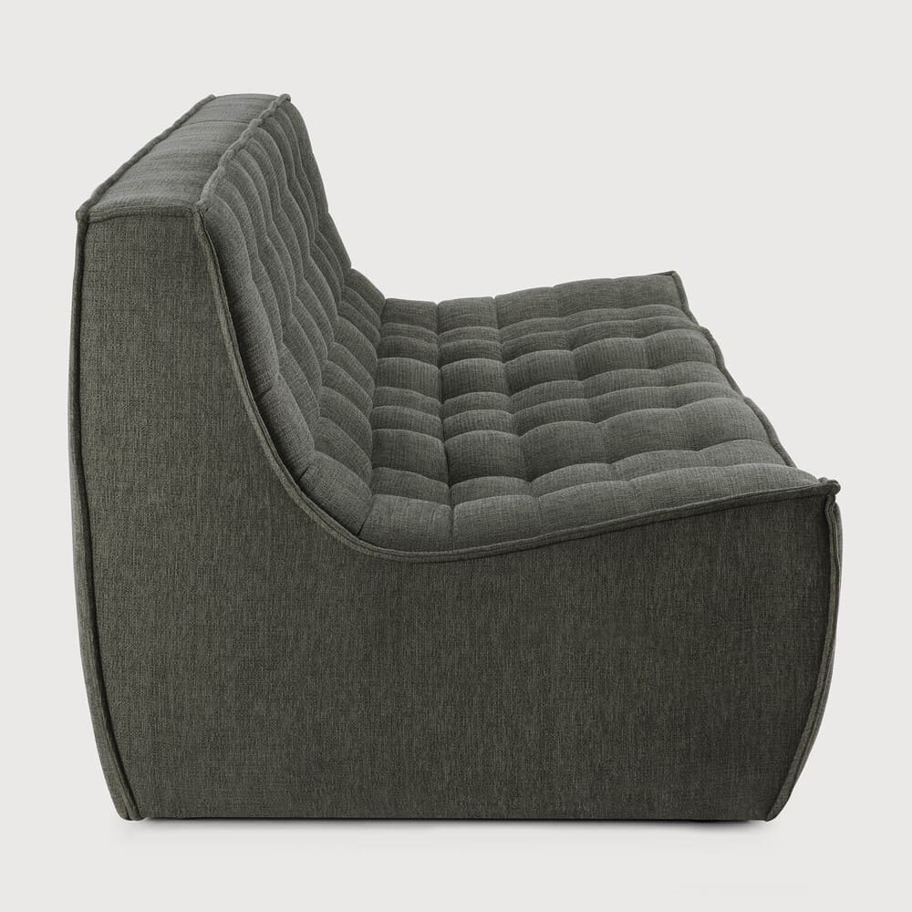  Canapé 3 places N701, très confortable, au design moderne, associé aux canapés N701 permet de composer le canapé de votre choix , en tissu Moss