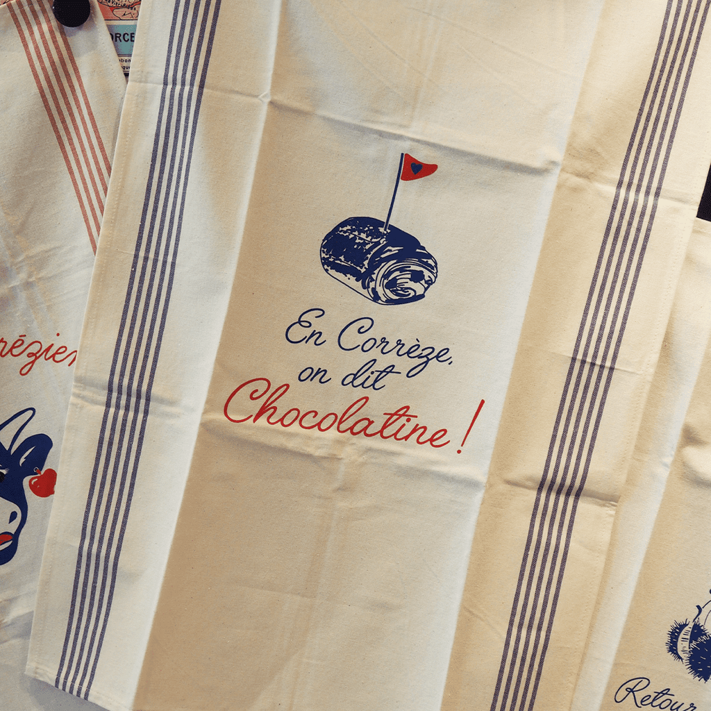 Torchon en Corrèze on dit Chocolatine, en coton, conçus par nos soins.