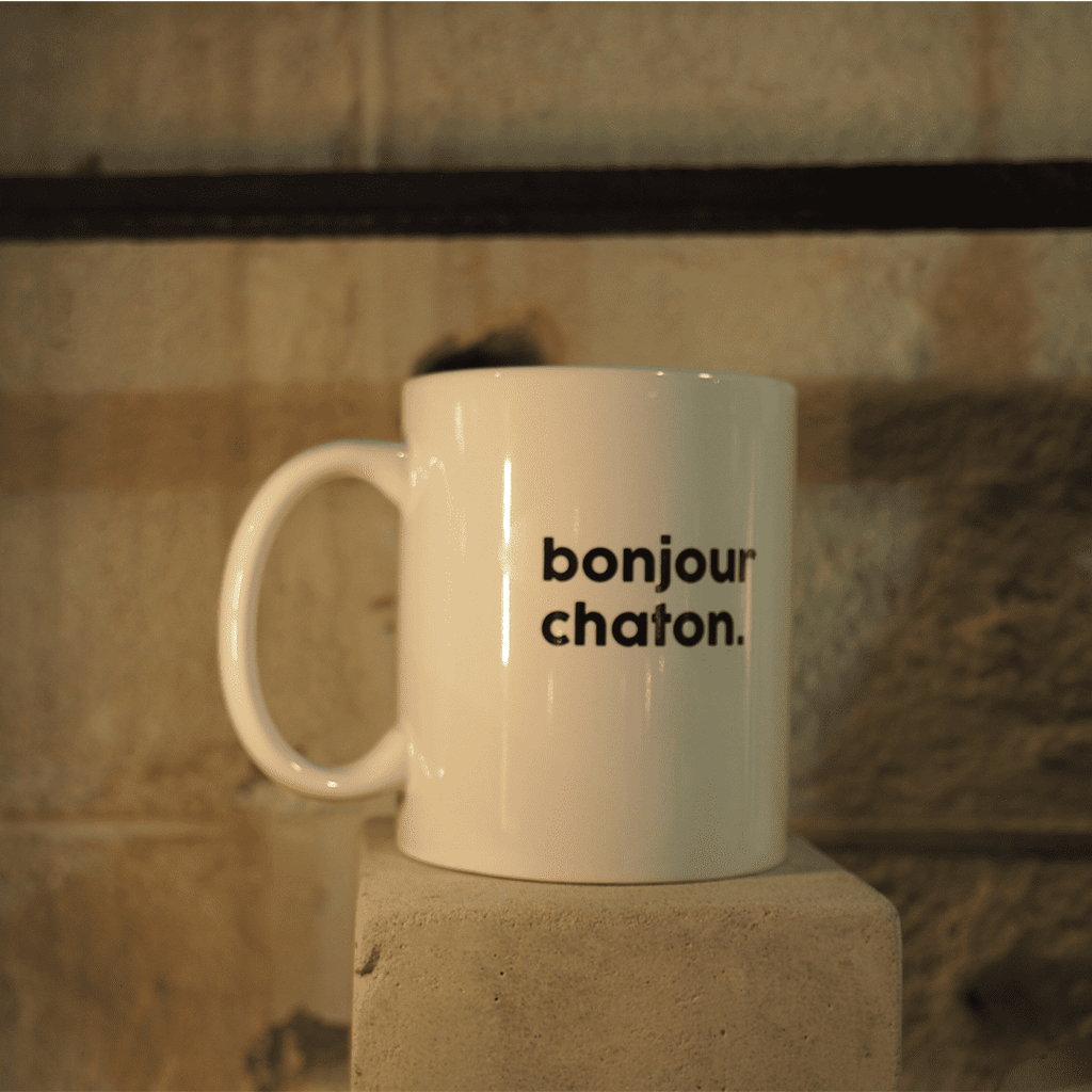 Mug Bonjour Chaton de la marque Félicie aussi, fabriqué en France, en céramique.