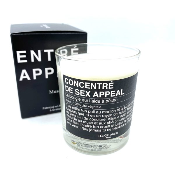 Bougie concentré de sex appeal de la marque Félicie Aussi, en cire végétale, promet 50 heures d'utilisation, fabriquée en France à Grasse.