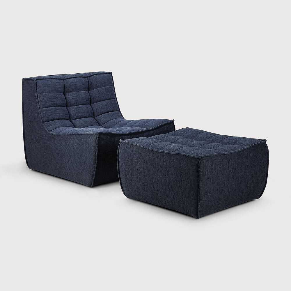 Repose pieds N701, très confortable, au design moderne, associé aux canapés N701 permet de composer le canapé de votre choix , en tissu Graphite