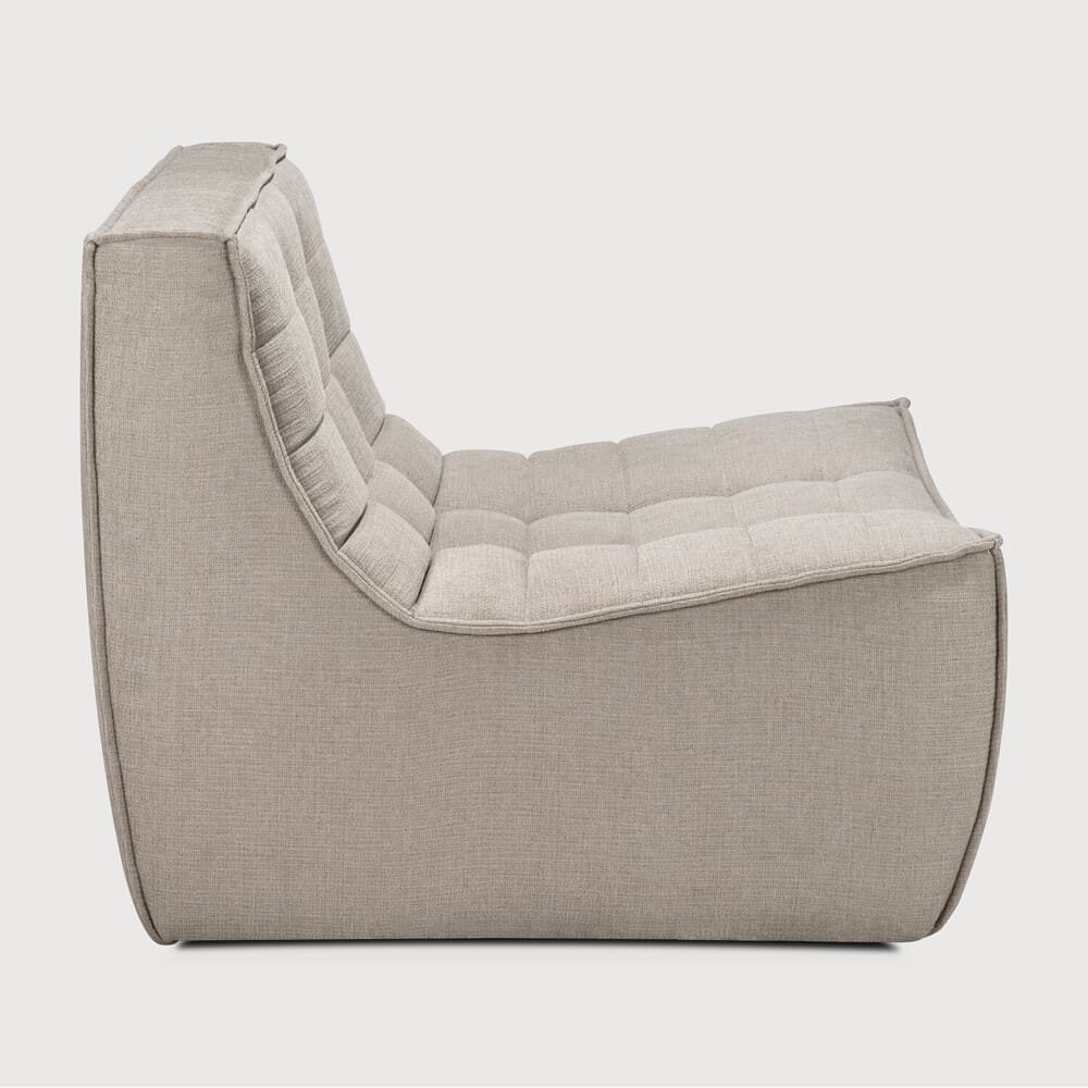 Fauteuil N701, très confortable, au design moderne, associé aux canapés N701 permet de composer le canapé de votre choix, en tissu Écru.