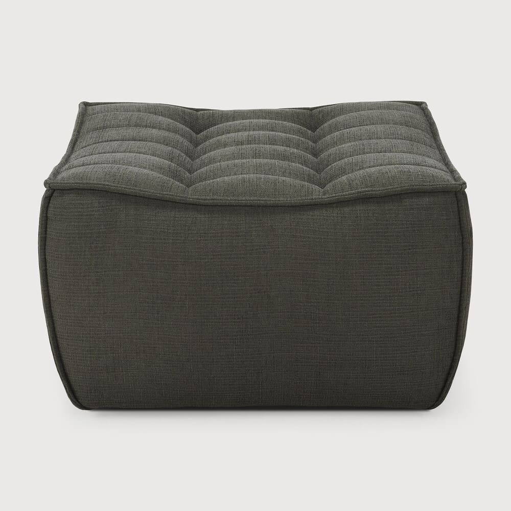 Repose pieds N701, très confortable, au design moderne, associé aux canapés N701 permet de composer le canapé de votre choix , en tissu Moss