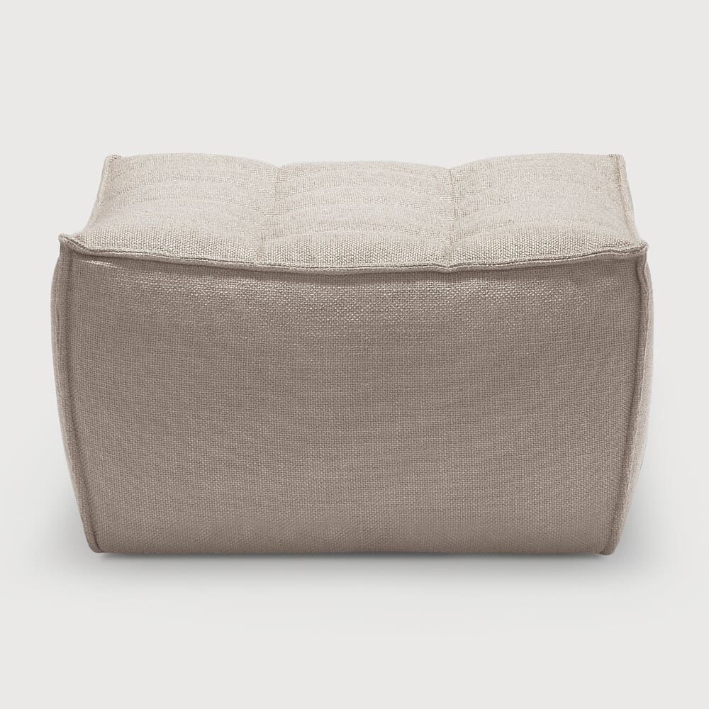 Repose pieds N701, très confortable, au design moderne, associé aux canapés N701 permet de composer le canapé de votre choix , en tissu Beige.