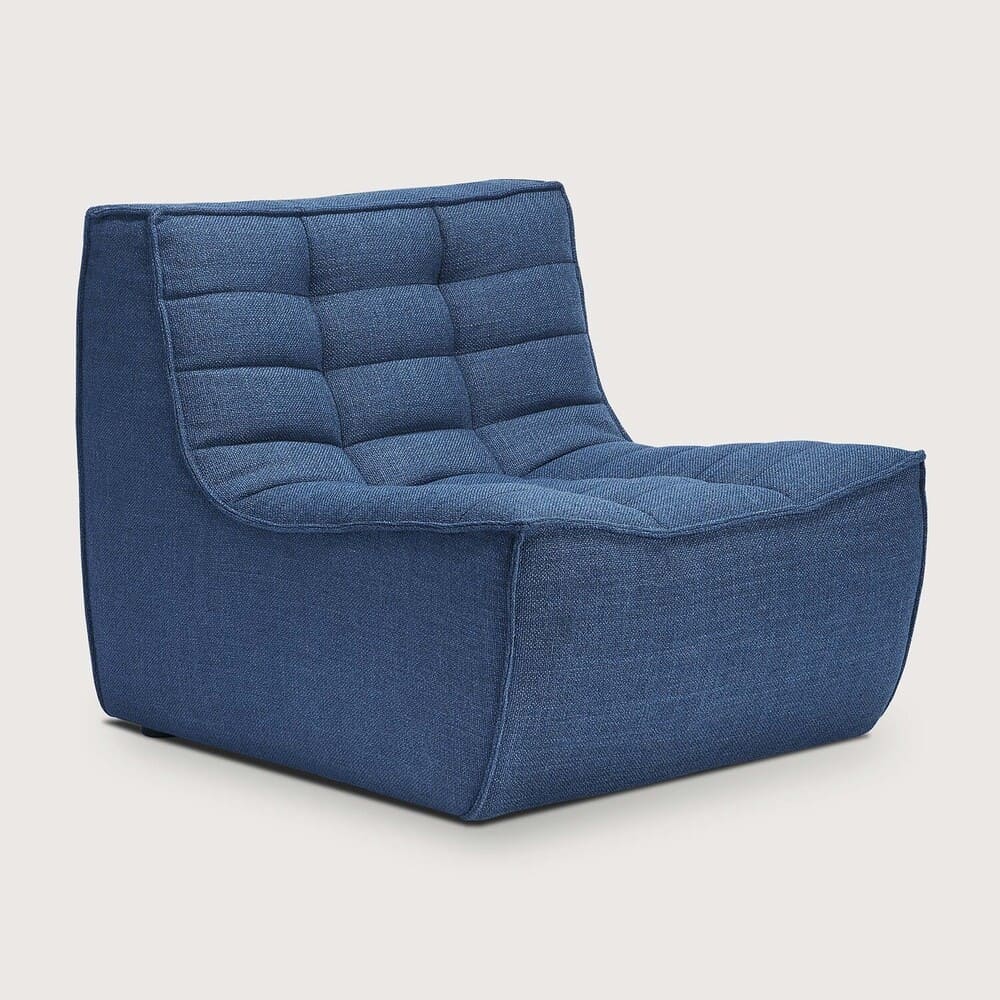 Fauteuil N701, très confortable, au design moderne, associé aux canapés N701 permet de composer le canapé de votre choix , en tissu bleu
