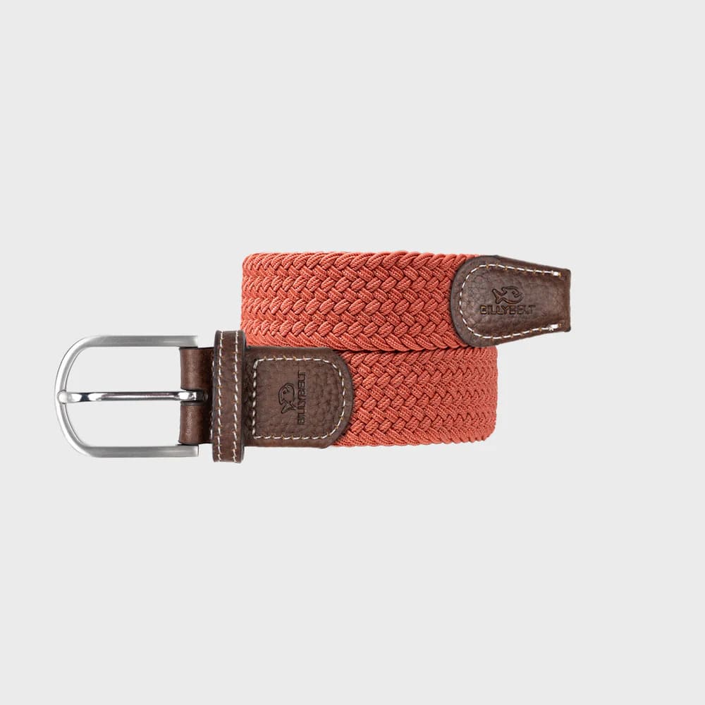 Ceinture tressée en cuir de la marque Billy Belt, très élégante, selon votre humeur du moment. Coloris Rouge Oriental.